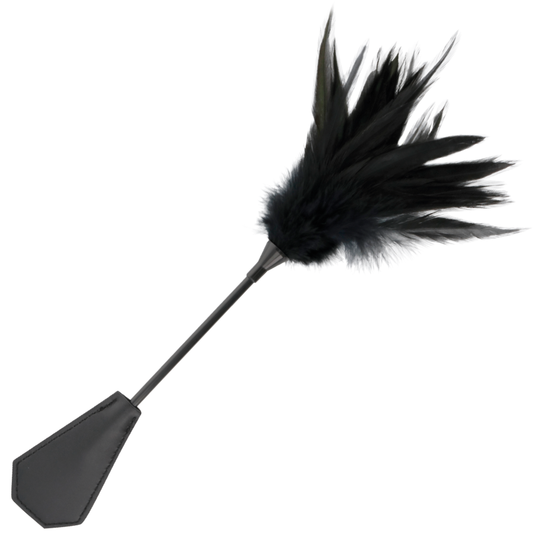 Darkness – Chicote Sensorial de Penas Preto (48 cm)